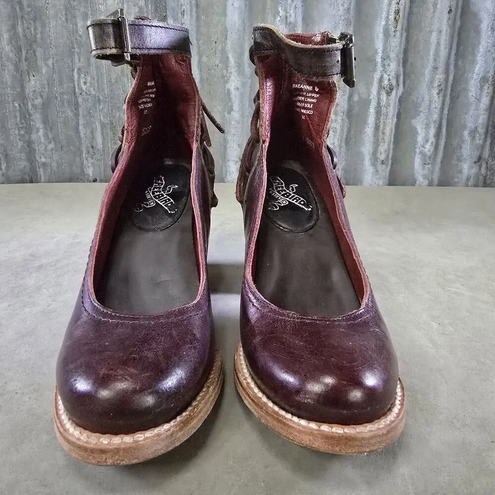 Freebird by Steven Burdgundy Tooled Leather Ankle Shoes Womens Sz 6 Raeanne